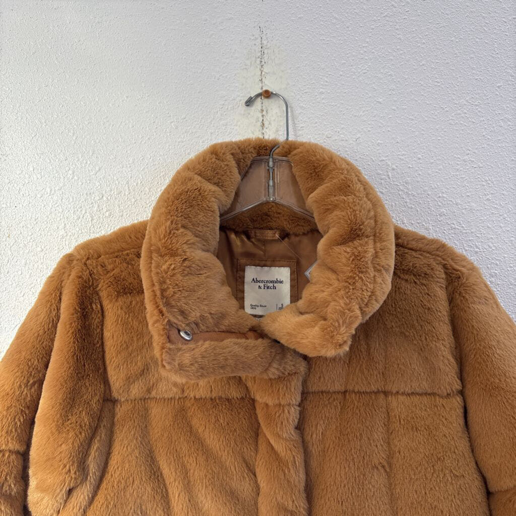 faux fur short
